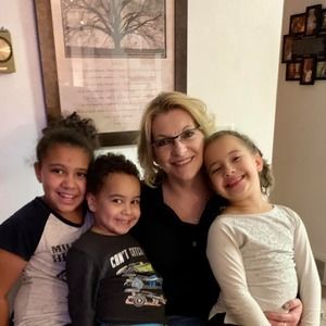 Meet your Posher, Brenda